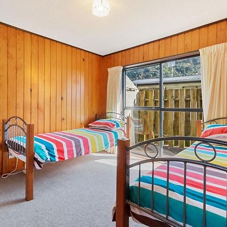 Downtown Mountview - Mt Maunganui Holiday Home Mount Maunganui Ngoại thất bức ảnh