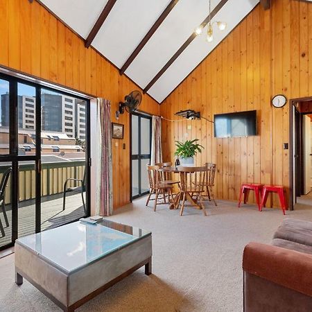 Downtown Mountview - Mt Maunganui Holiday Home Mount Maunganui Ngoại thất bức ảnh