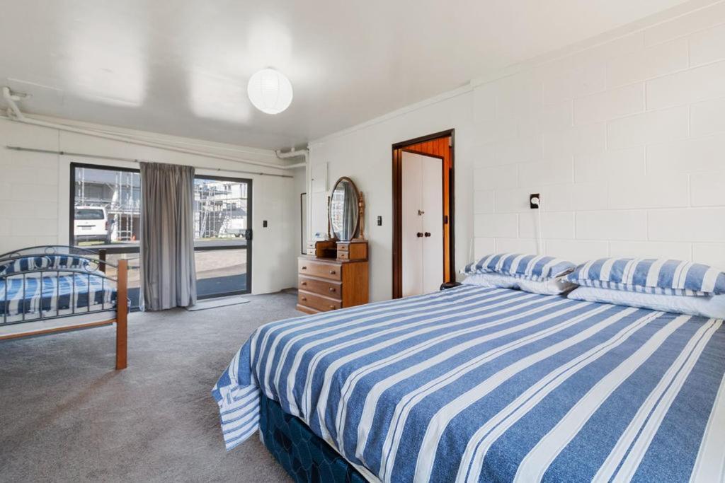 Downtown Mountview - Mt Maunganui Holiday Home Mount Maunganui Ngoại thất bức ảnh