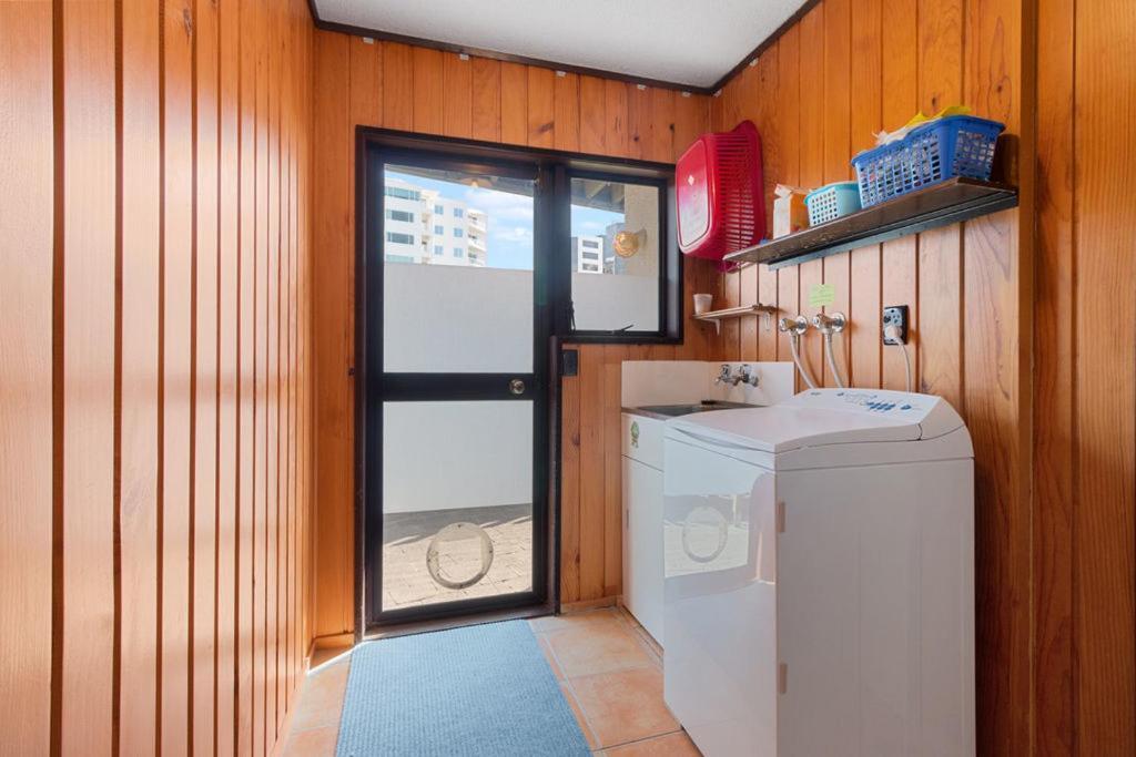 Downtown Mountview - Mt Maunganui Holiday Home Mount Maunganui Ngoại thất bức ảnh